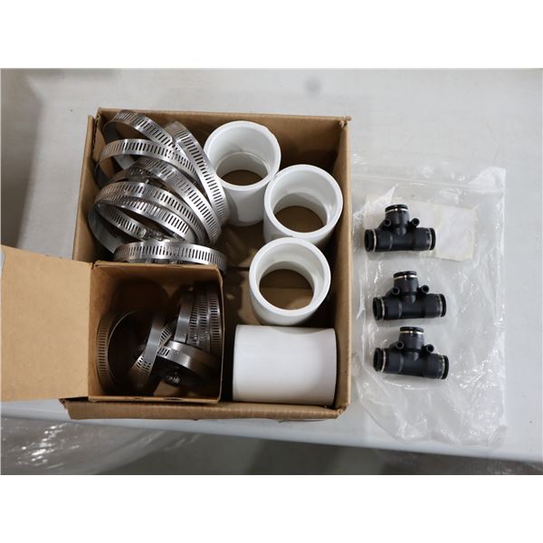 LOT DE 27 RACCORDS ET COLLIERS ASSORTIS