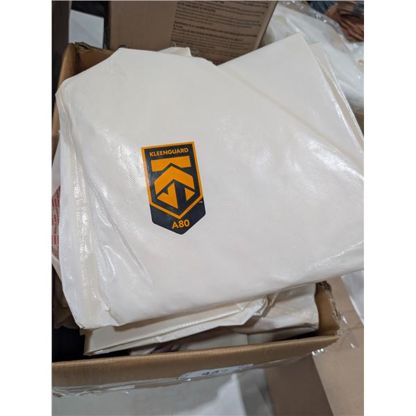 LOT DE 10 COMBINAISONS DE PROTECTION CHIMIQUE KLEENGUARD A80 TAILLE:2XL