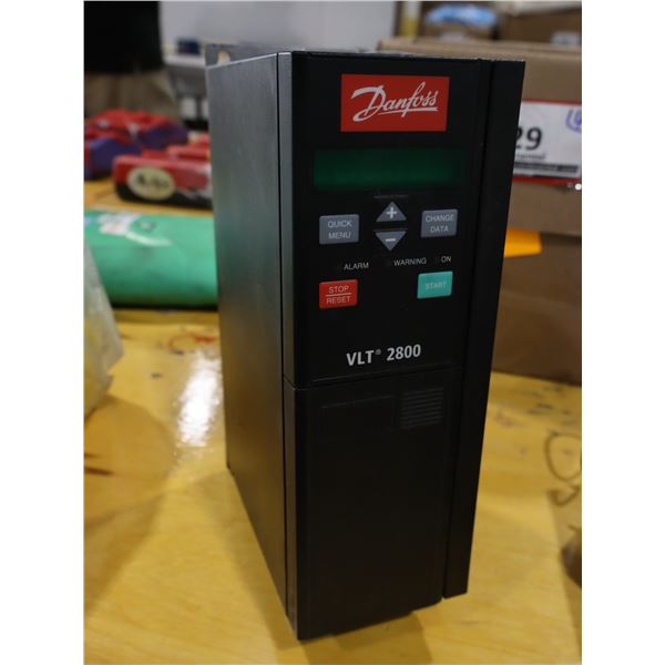 VARIATEUR DE FRÉQUENCE DANFOSS VLT 2800