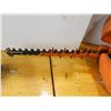 Image 2 : **USAGÉ** TAILLE-HAIE STIHL #HS58C AVEC ÉTUI