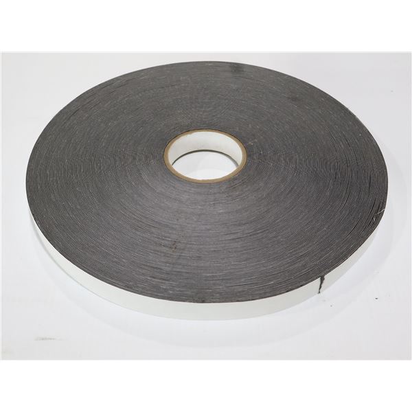BOÎTE DE 12 ISOLANTS EN MOUSSE NOIRS AUTOADHÉSIFS 1/32"X1'' 300'/ROULEAU