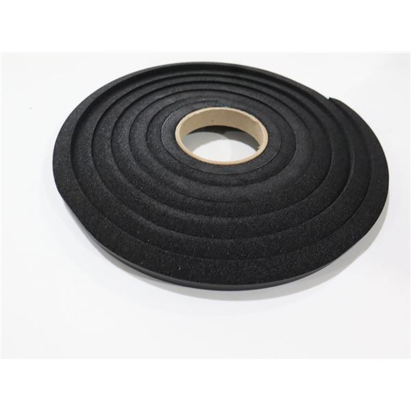 BOÎTE DE 20 ISOLANTS EN MOUSSE NOIRS 5/8"X3/4'' 14'/ROULEAU