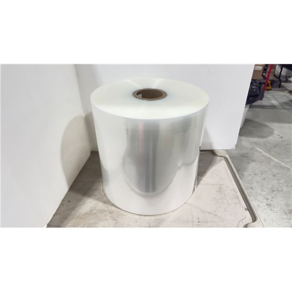 ROULEAUX DE PLASTIQUE DE 610 MÈTRES 5 MIL
