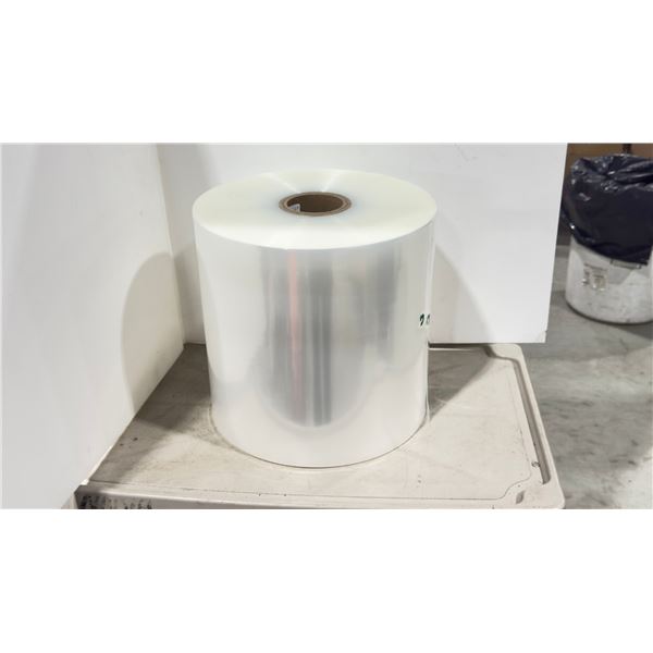 ROULEAUX DE PLASTIQUE DE 610 MÈTRES 5 MIL
