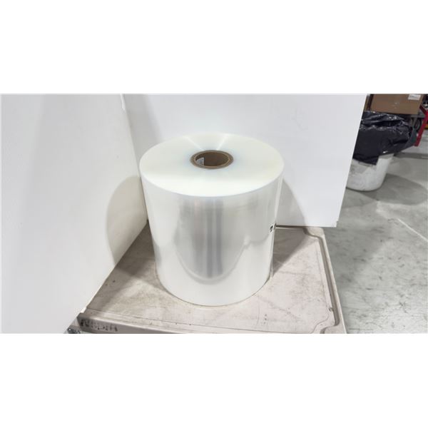 ROULEAUX DE PLASTIQUE DE 610 MÈTRES 5 MIL