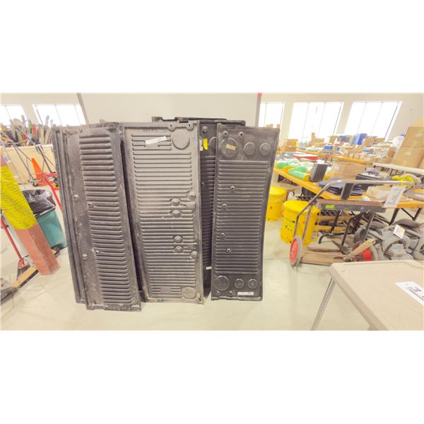 LOT DE 7 REVÊTEMENTS DE HAYON DE CAMIONNETTE POUR FORD DODGE ET GM