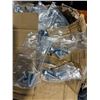 Image 7 : LOT D'ATTACHES ASSORTIES: BAGUE FITTING, SUPPORT DE TABLETTE, BTE DE 1000 ECROUS