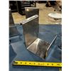 Image 2 : LOT DE 7pcs SUPPORTS EN STAINLESS 6"x6"x8"