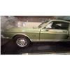 Image 4 : Shelby GT-500KR (1968) 1:18 Die-Cast Model Car
