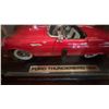 Image 3 : Road Tough 1:18 Die-Cast 1955 Ford Thunderbird Model