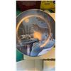 Image 3 : Bradford Exchange Nightwatch: The Wolf Collector Plate Set