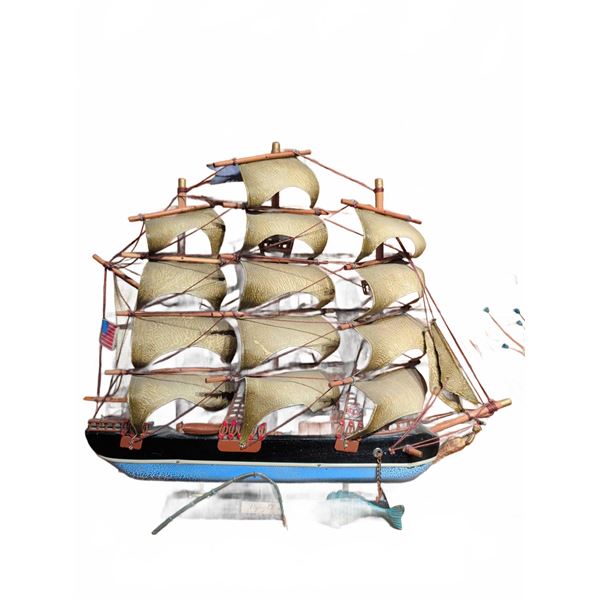 Flying Cloud Tall Ship Model with Fishing Rod and Fish Decoration