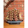 Image 9 : Flying Cloud Tall Ship Model with Fishing Rod and Fish Decoration