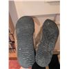 Image 5 : Traditional Seal Skin Fur Boots & Wolf Fur Mittens