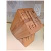 Image 7 : Kitchenware Lot with Hearthside Stoneware, Wood Bowls, Pans