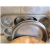 Image 13 : Kitchenware, Dishes, Glassware, Trays, Figurines and Candles