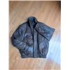 Image 6 : Moores Luxury Leather Men's Jacket Size L with Samsonite Briefcase