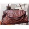 Image 6 : Men's Size L Genuine Leather Jacket and Matching Duffle Bag