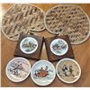 Image 1 : 5 Decorative Plates with Humorous Motifs and 2 Woven Hand Fans