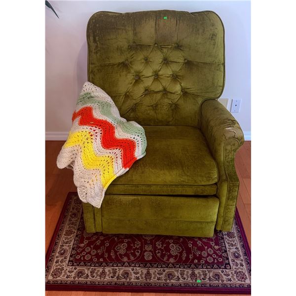 Green Velvet Recliner Armchair with Tufted Back, Knit Throw, and Floral Area Rug