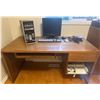 Image 1 : Compaq Desktop Computer with Monitor, Keyboard, Mouse, and Wooden Desk