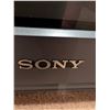 Image 9 : Sony Babiak Pack: Trinitron Rear Projection TV, VHS & DVD Player w/ Remote