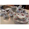 Image 2 : Elegant China English Rose 33-Piece Dinnerware and Tea Set