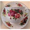 Image 5 : Elegant China English Rose 33-Piece Dinnerware and Tea Set