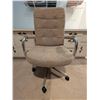 Image 11 : Vintage Desk/Work Bench w/Tweed Office Chair on Castors