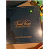 Image 3 : Entertainment & Activity Pack