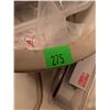Image 15 : Screws, Nuts, Hooks, and Storage Containers Lot