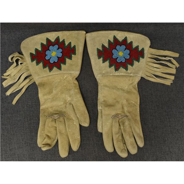 PLATEAU GLOVES