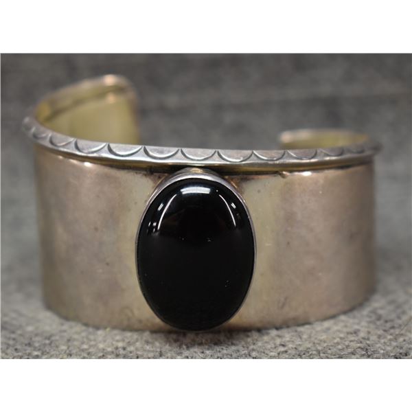 NAVAJO BRACELET (GARY REEVES)