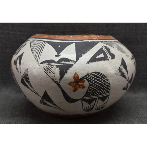 ISLETA POTTERY BOWL