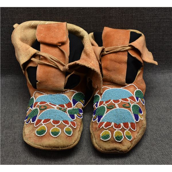 CREE MOCCASINS
