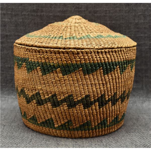 QUILLAYUTE LIDDED BASKET