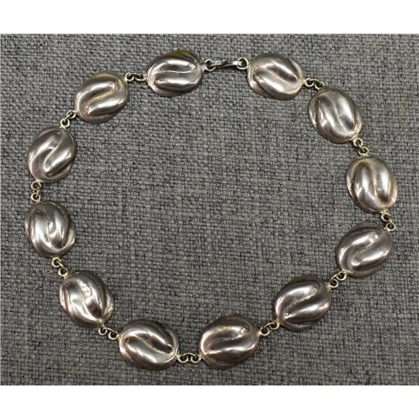 SILVER LINK NECKLACE