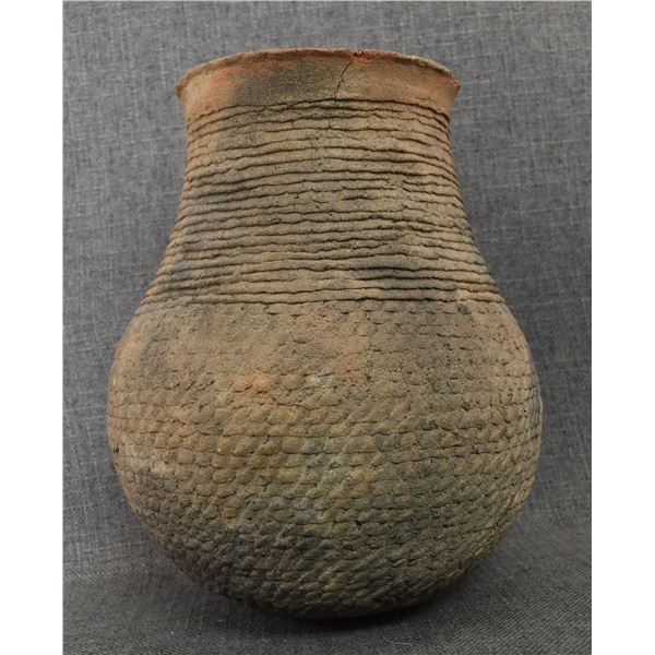 ANASAZI POTTERY OLLA