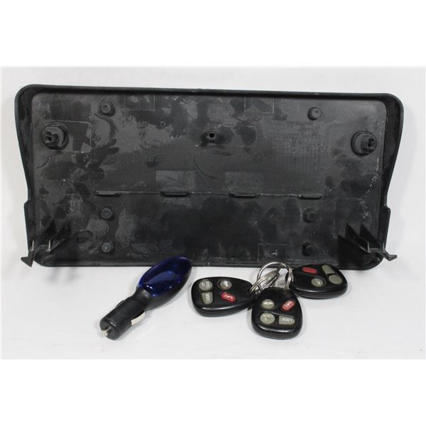 LOT OF CAR ITEMS INCLUDING REPROGRAMMABLE KEYS