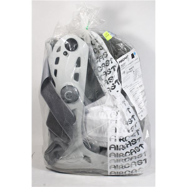 NEW AIRSELECT STANDARD WALKER SIZE LARGE