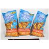 Image 1 : THREE CRISPY MINIS TORTILLA CHEDDAR