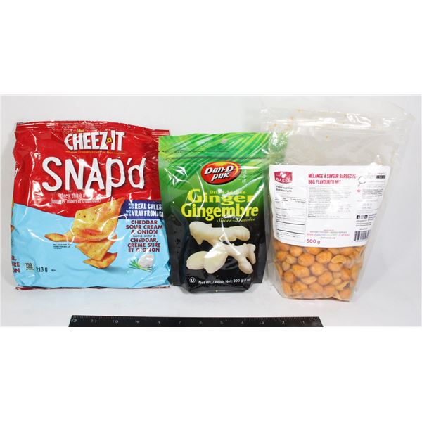 BASSE MIX, GINGER CANDY, CHEEZ-IT LOT 913G