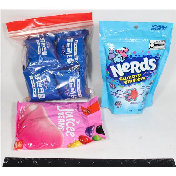 NERDS & JUICEE BEANS & COOKIES 477G