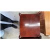 Image 4 : Mahogany Two-Tier Side Tables with Drawers and Brass Casters