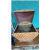 Image 4 : Woven Wood and Brass Decorative Lidded Basket Chest 22" x 19"