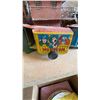 Image 2 : Wind-Up Tin Toy Train Set With Comic And Western Cars