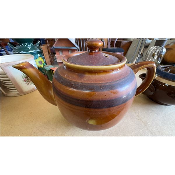 Sadler and Price Bros England Ceramic Teapots