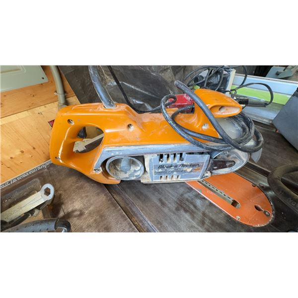 Black & Decker model 7450  belt sander 