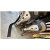 Image 10 : Volkl RTM 73 Skis With Bindings, Salomon Boots (315mm), Poles 125cm