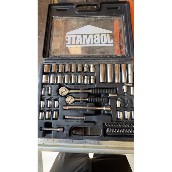 JOBMATE 43-Piece Socket and Ratchet Set